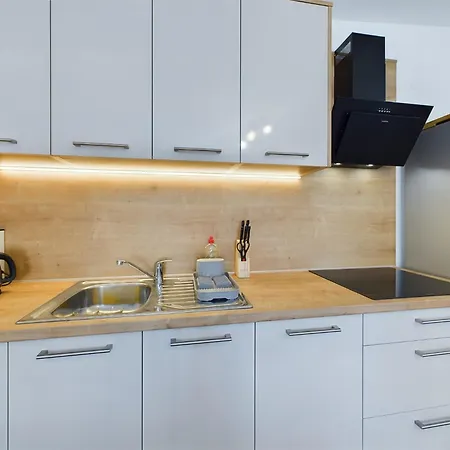 Apartmani Jesenova Selce Exterior foto